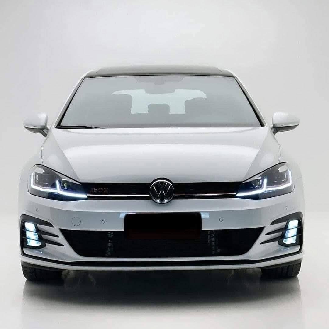 Volkswagen Volkswagen Golf GTi 2.0 16v Turbo – 230ch – DSG 6 – Essence 2018